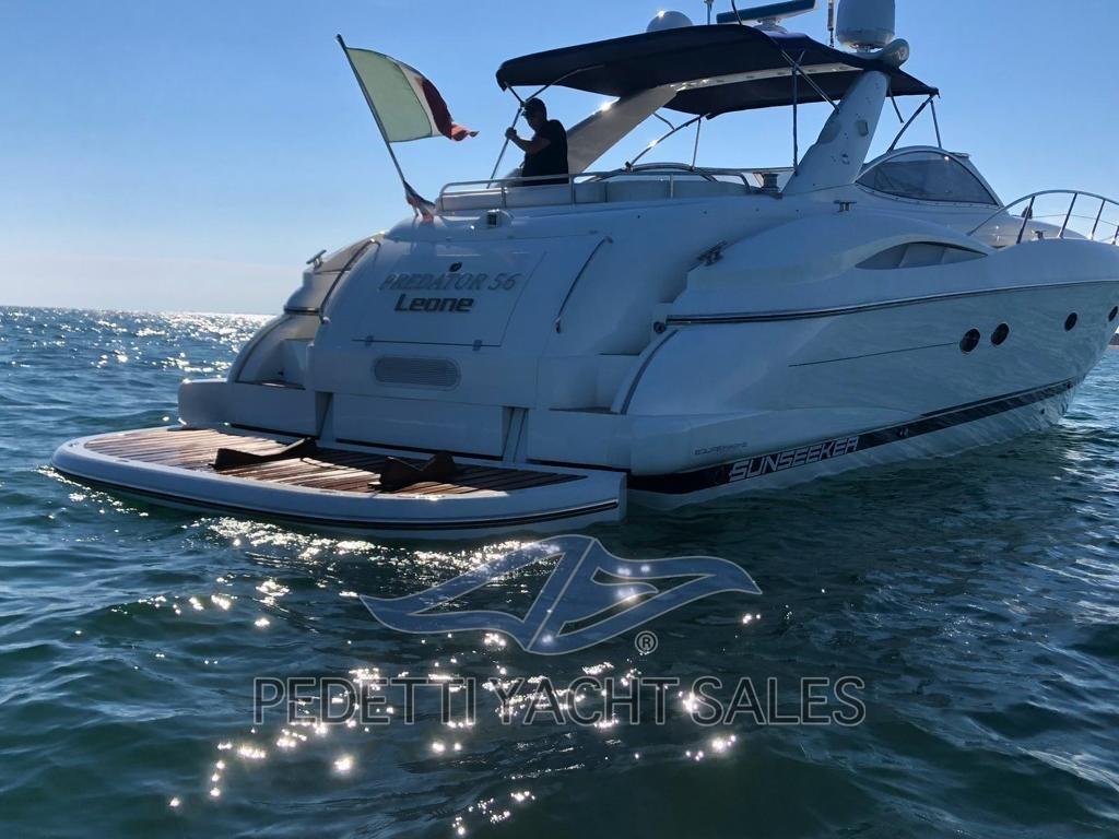 sunseeker Predator 56