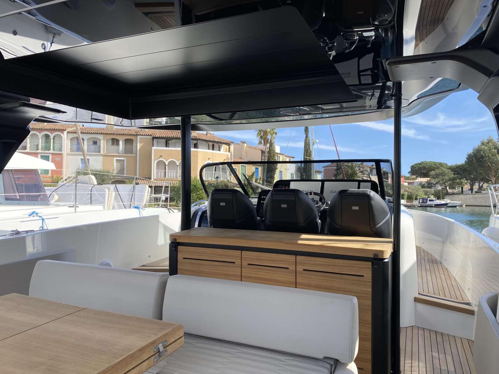 cranchi A46 luxury tender
