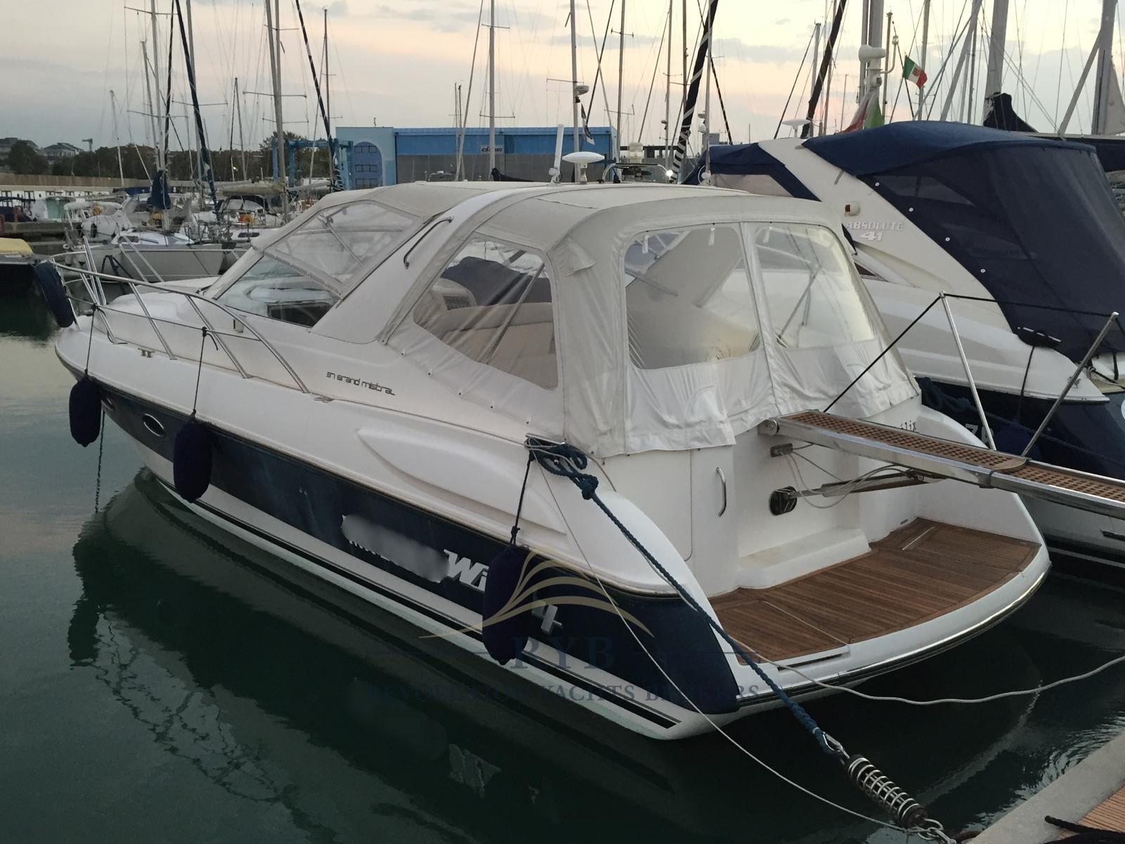 windy boats 37 grand mistral