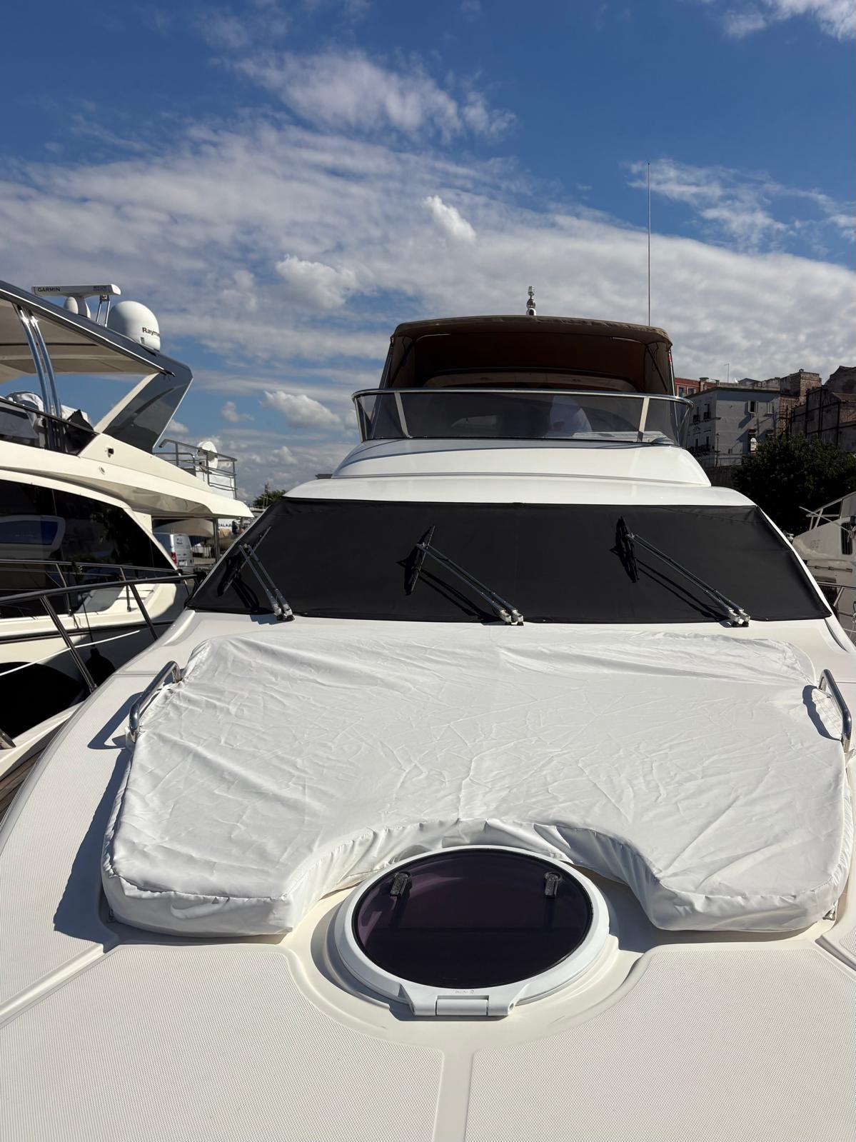 azimut 58 flybridge