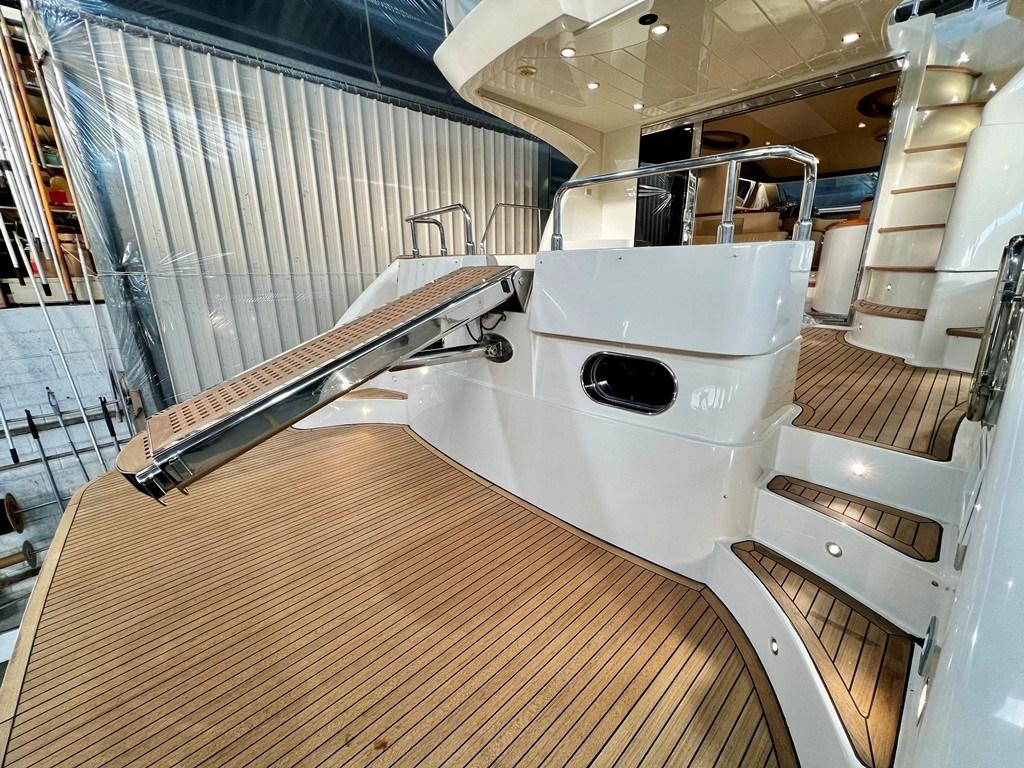 cayman yachts 62 cyber