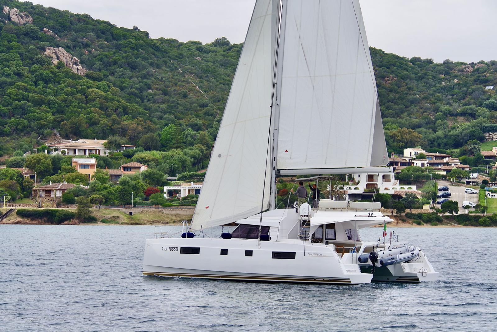 bavaria yachts Nautitech 46 fly