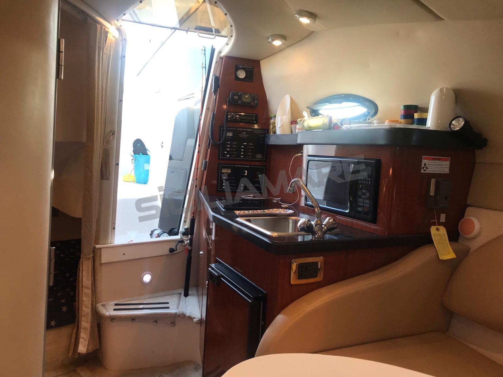 regal marine Commodore 2665