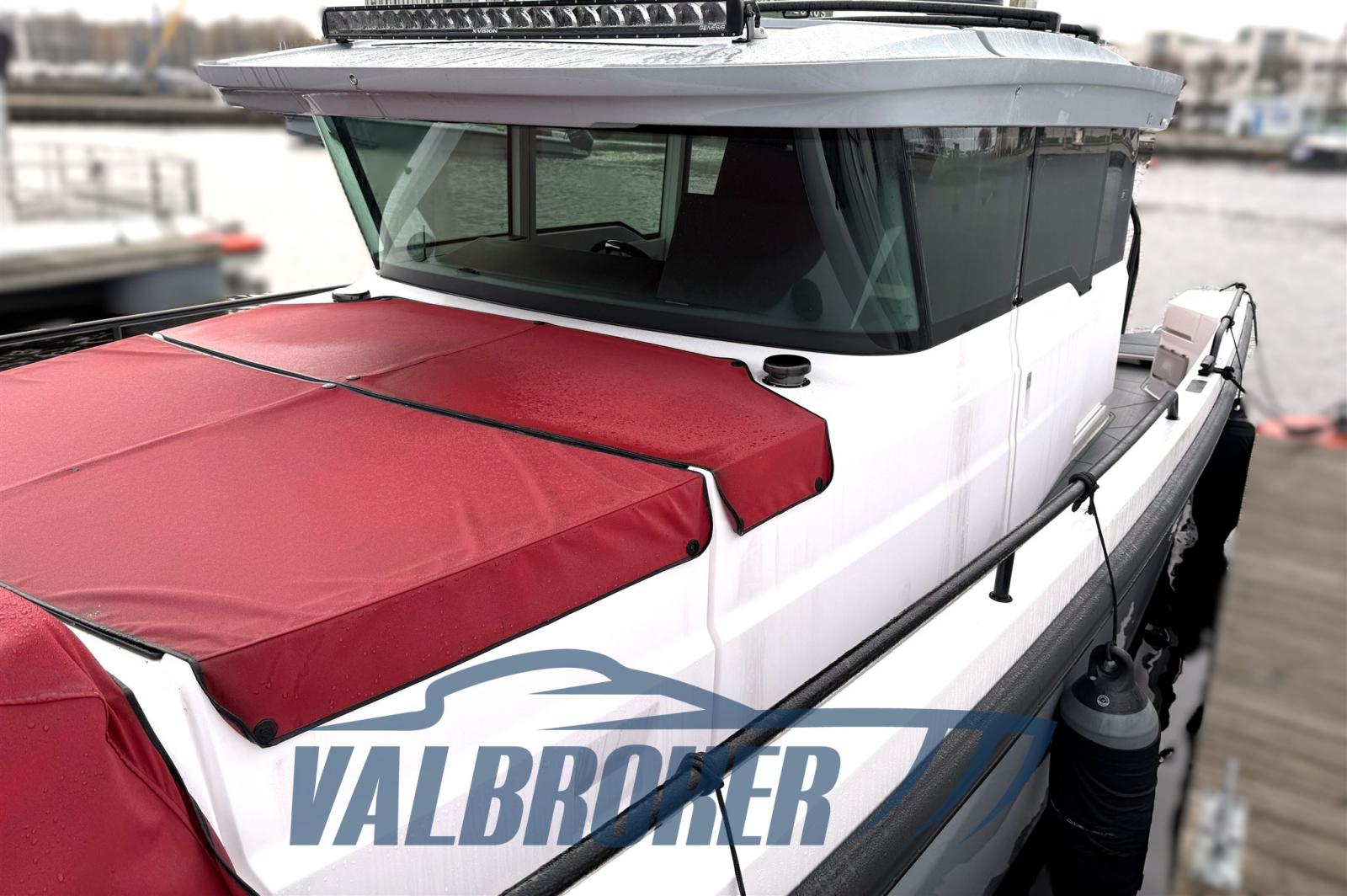axopar 37 xc cross cabin