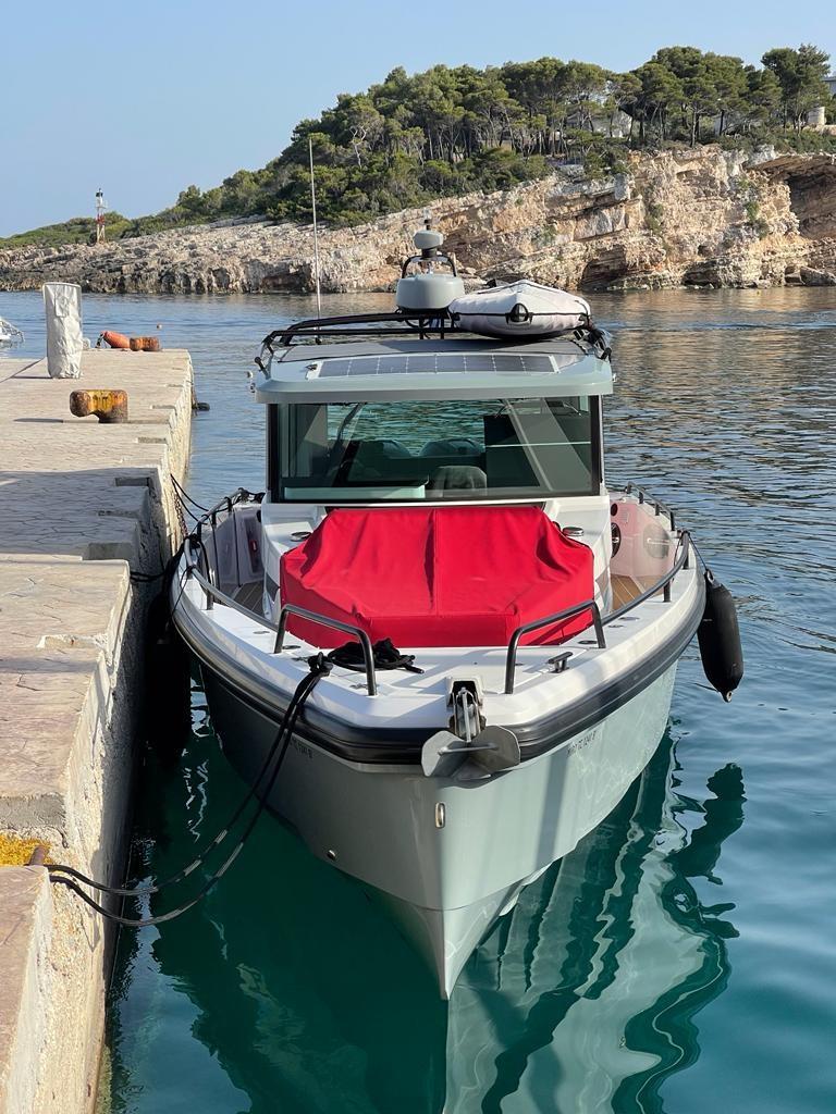 axopar 37 xc cross cabin