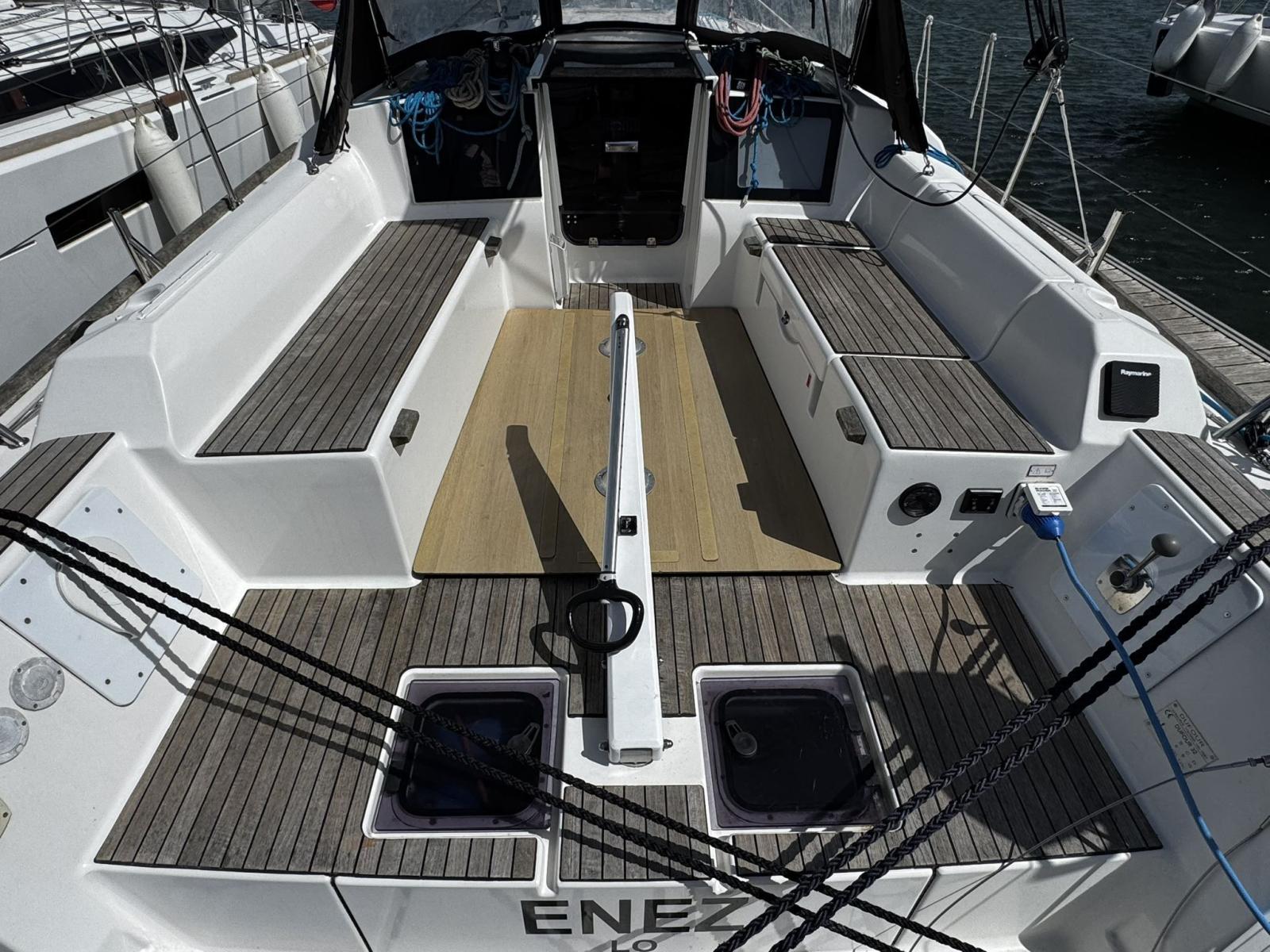 dufour 32