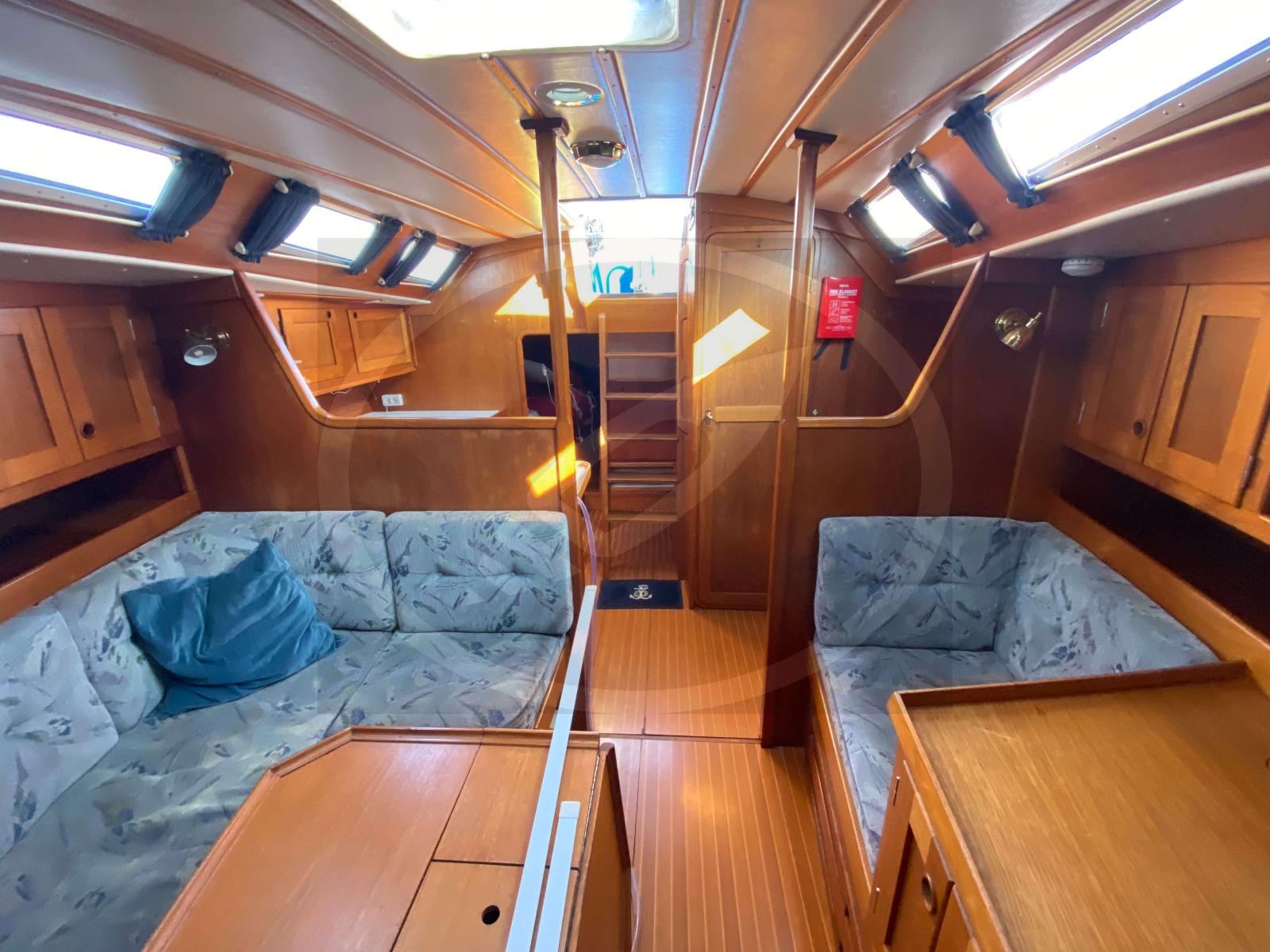 comfortina yachts Comfortina 39
