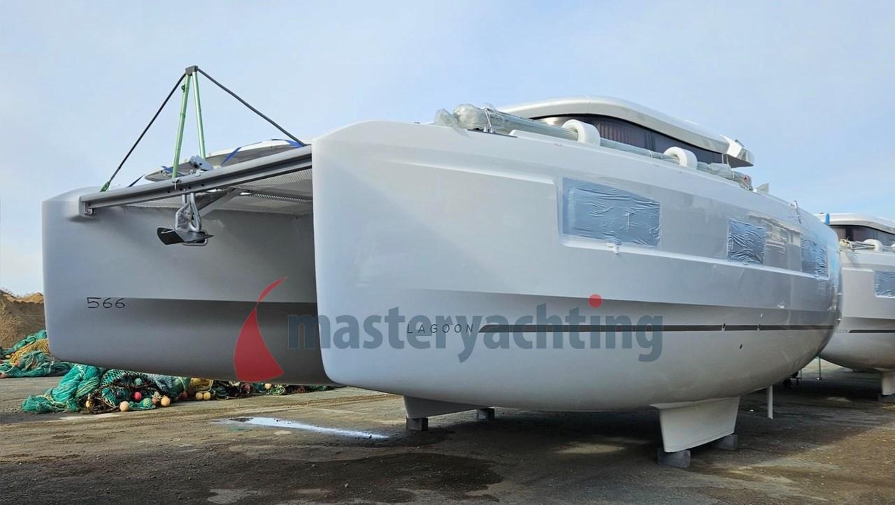 lagoon 46