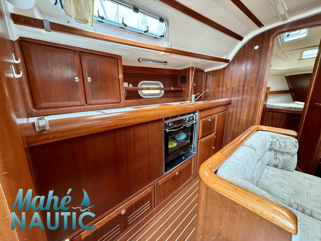 bavaria yachts 38