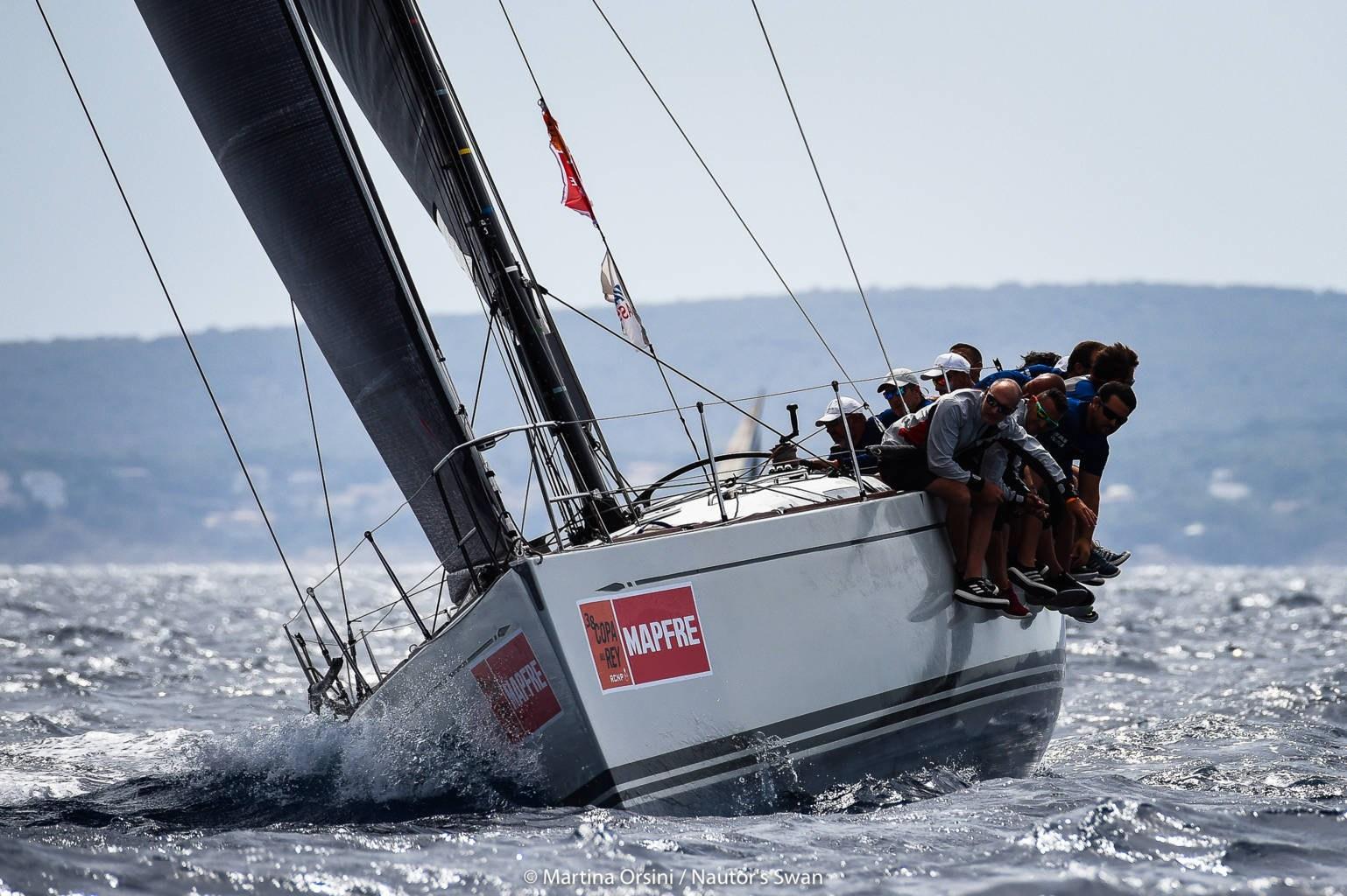 nautor swan Swan 45-016 blue sky