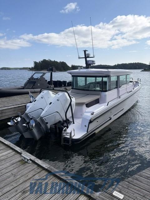 axopar 37 xc cross cabin