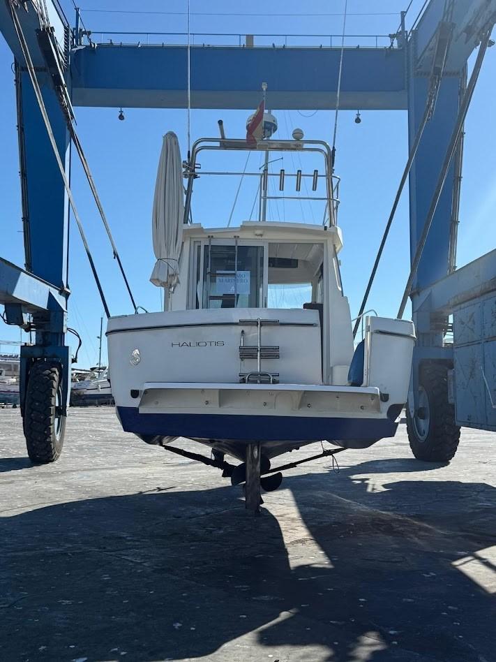 beneteau Antares 9