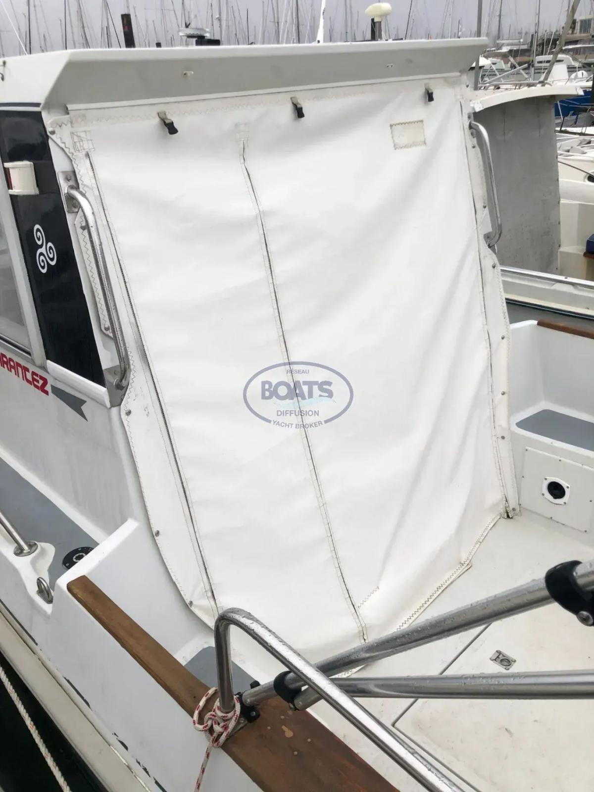 eider marine Sea rover