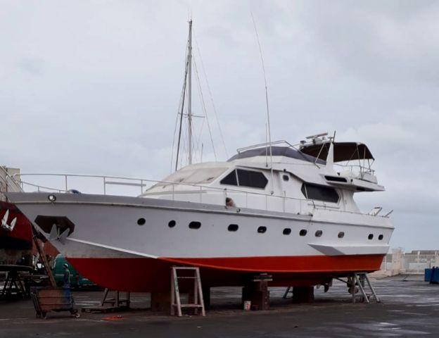 navar cantieri 20m fly