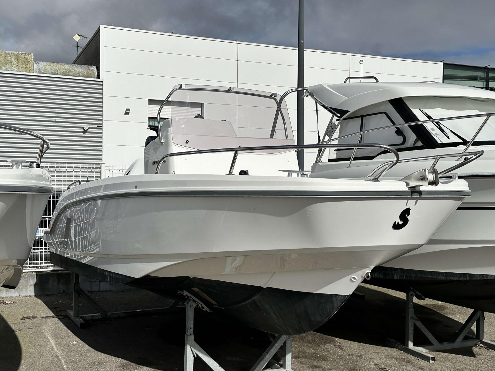 beneteau Flyer 6 spacedeck