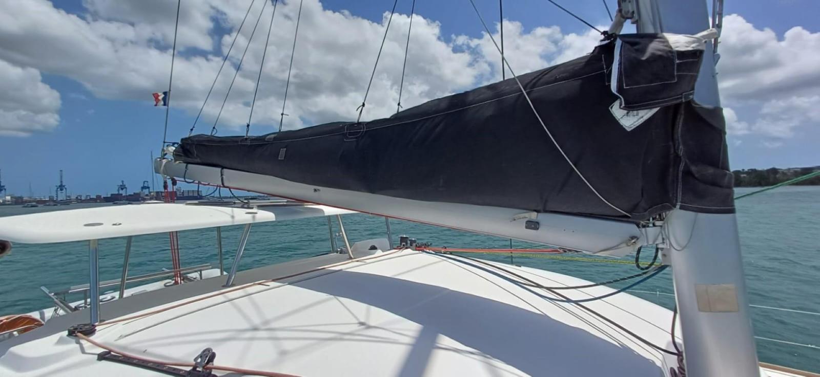 lagoon 380 s2