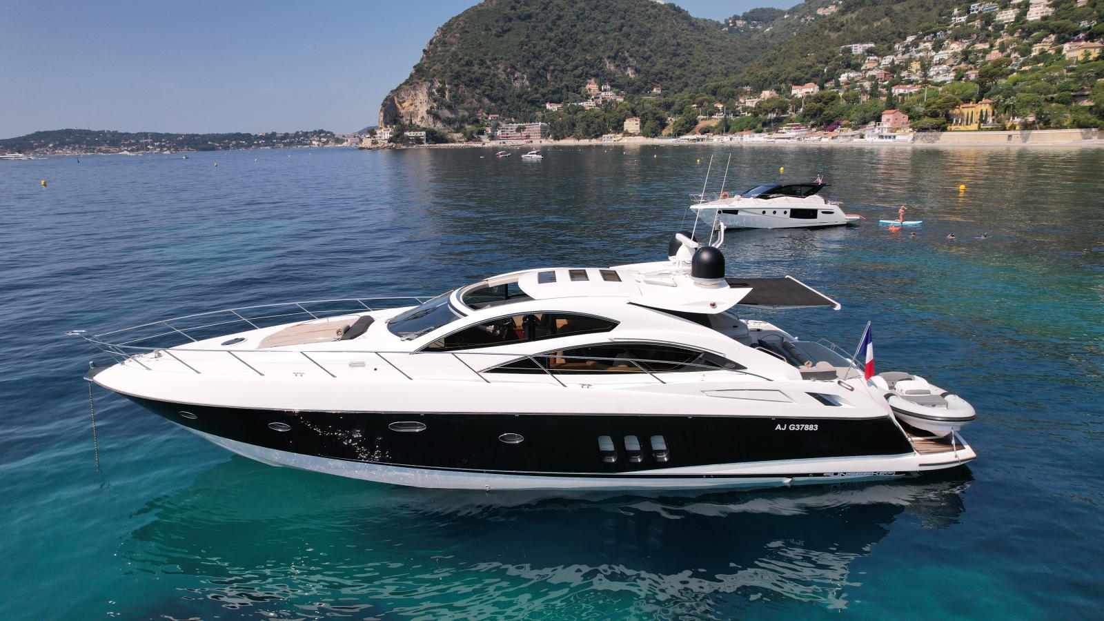 sunseeker Predator 62