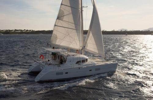 Lagoon yachts lagoon 380