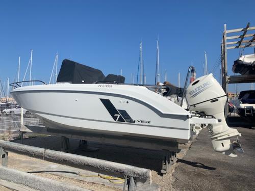 Beneteau flyer 7 spacedeck