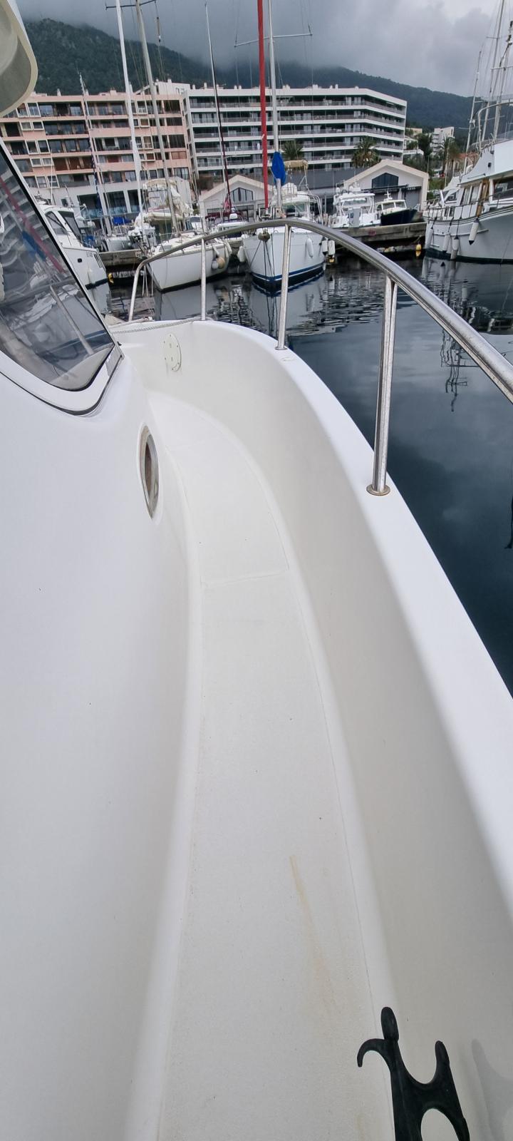 slep sk Arvor 250as