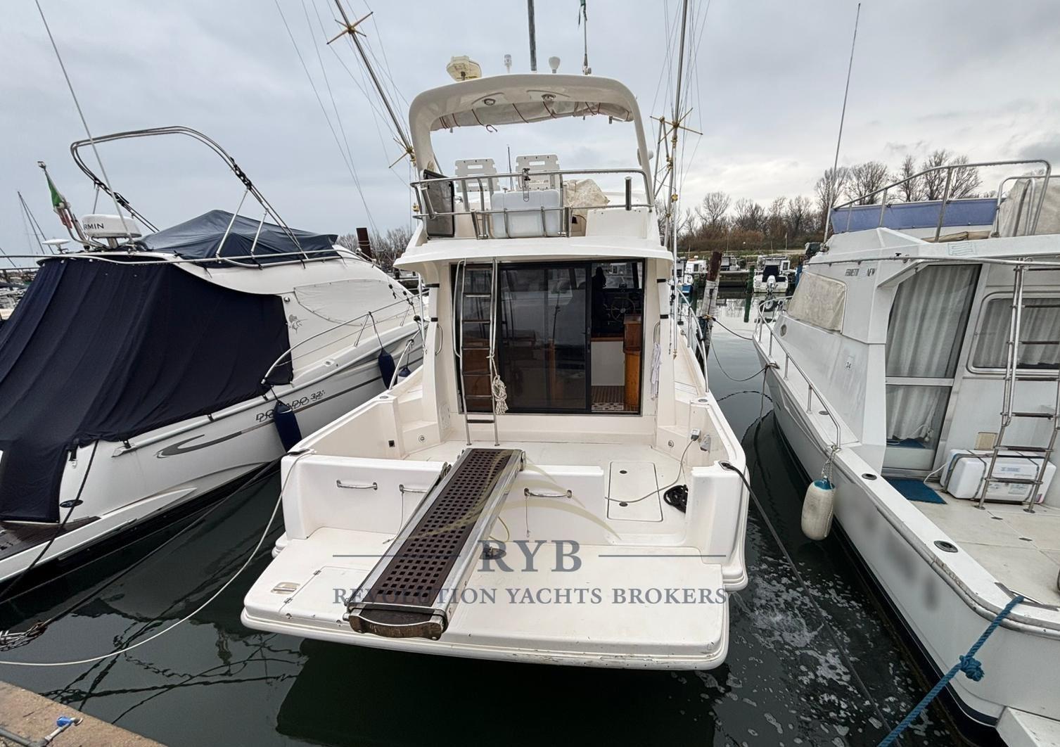 faeton 1180 moraga fly