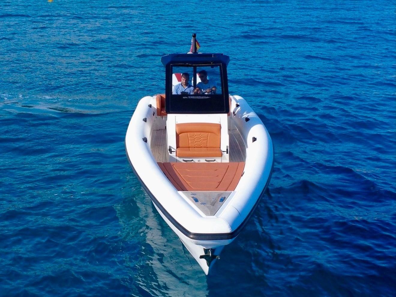 technohull 38 grand sport