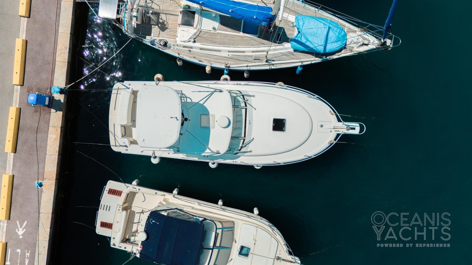 luhrs 30 open