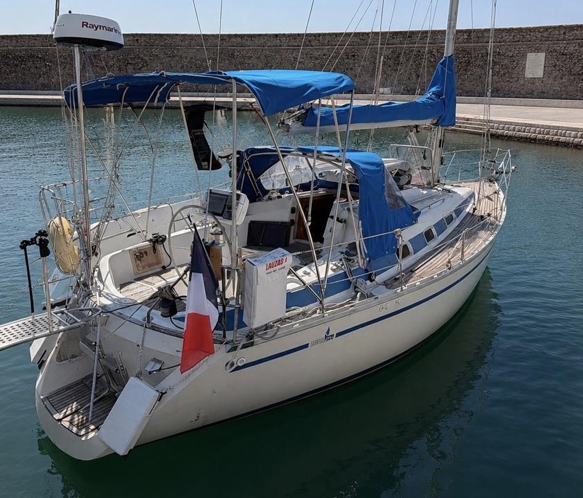 bavaria yachts 320