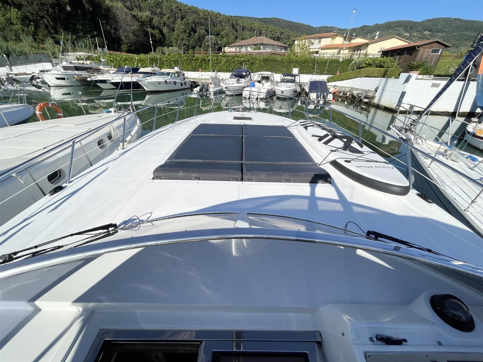 rizzardi Cr 50 top line