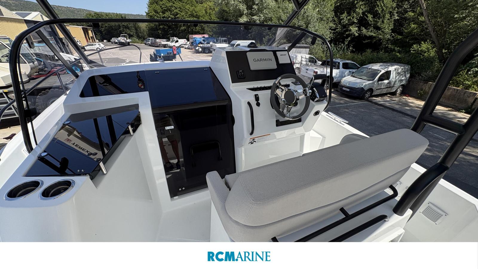beneteau Flyer 9 sundeck