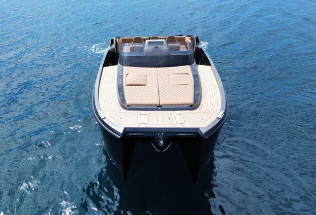 aurea 30 cabin dream daycruiser