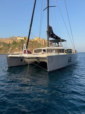 c.n.catamaran center Nyx 565