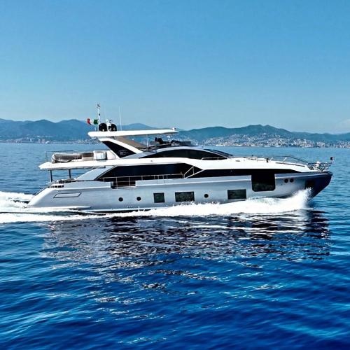 Azimut 27 grande metri