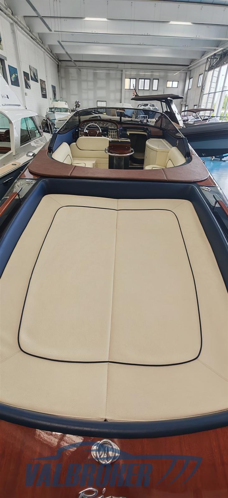 riva Aquariva 33