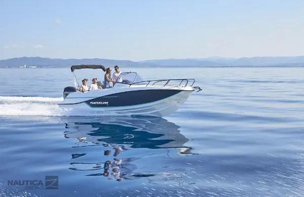 quicksilver Activ 675 sundeck