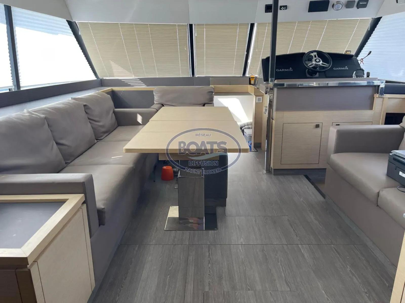 fountaine pajot My44