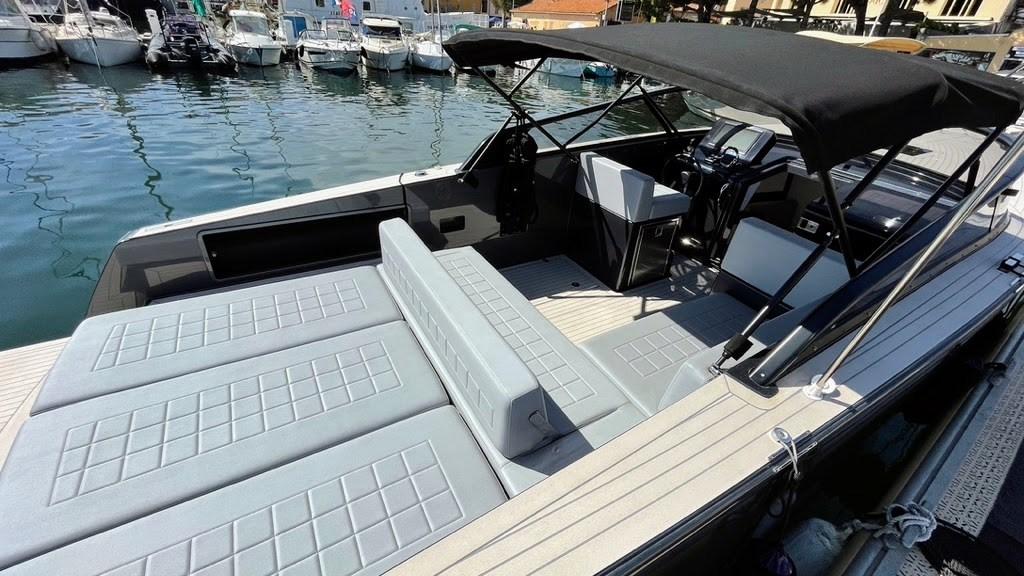 vandutch Vandutch 32