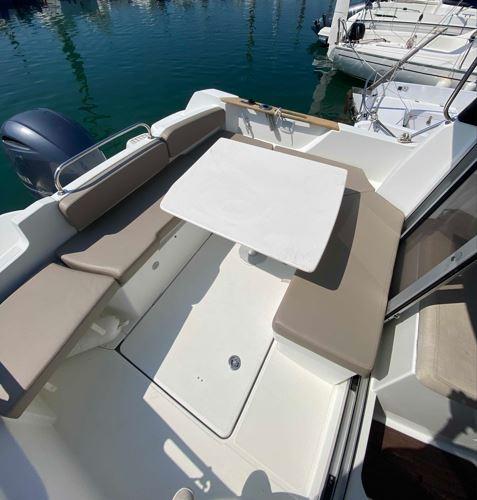beneteau Antares 780
