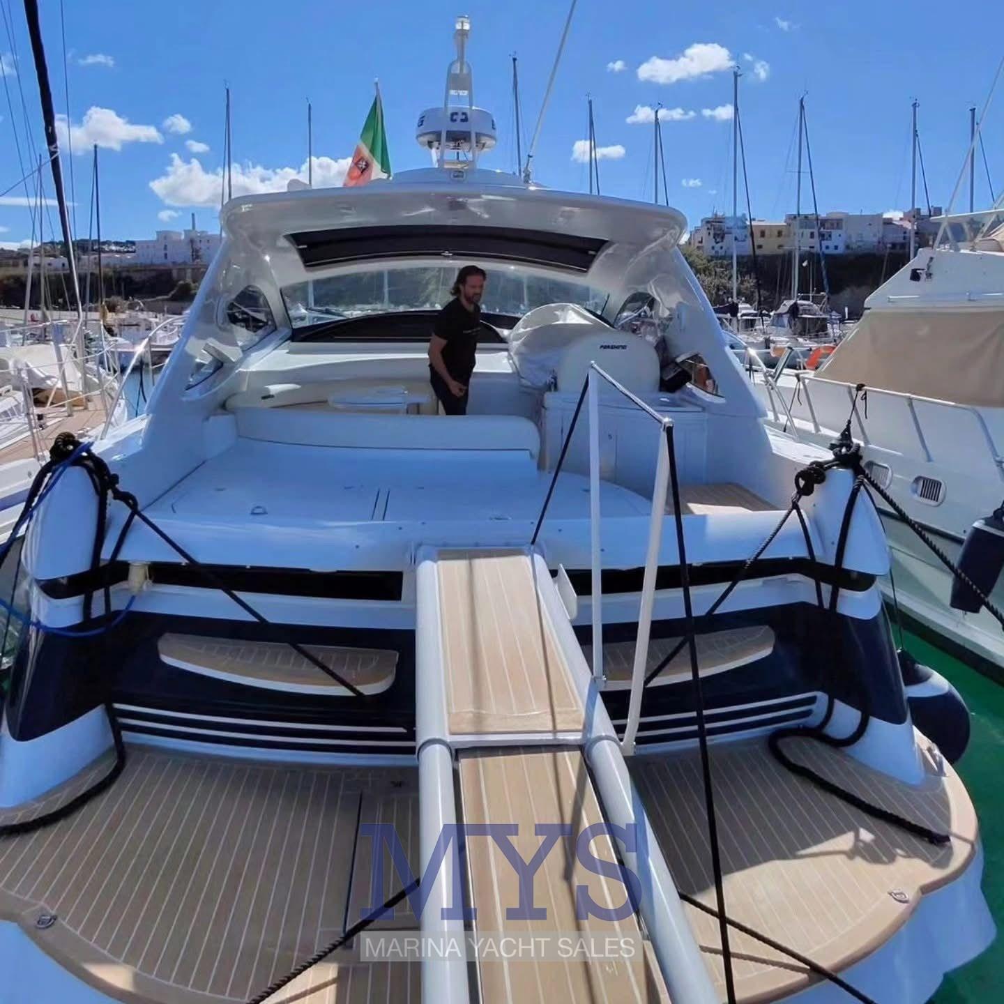 pershing 43