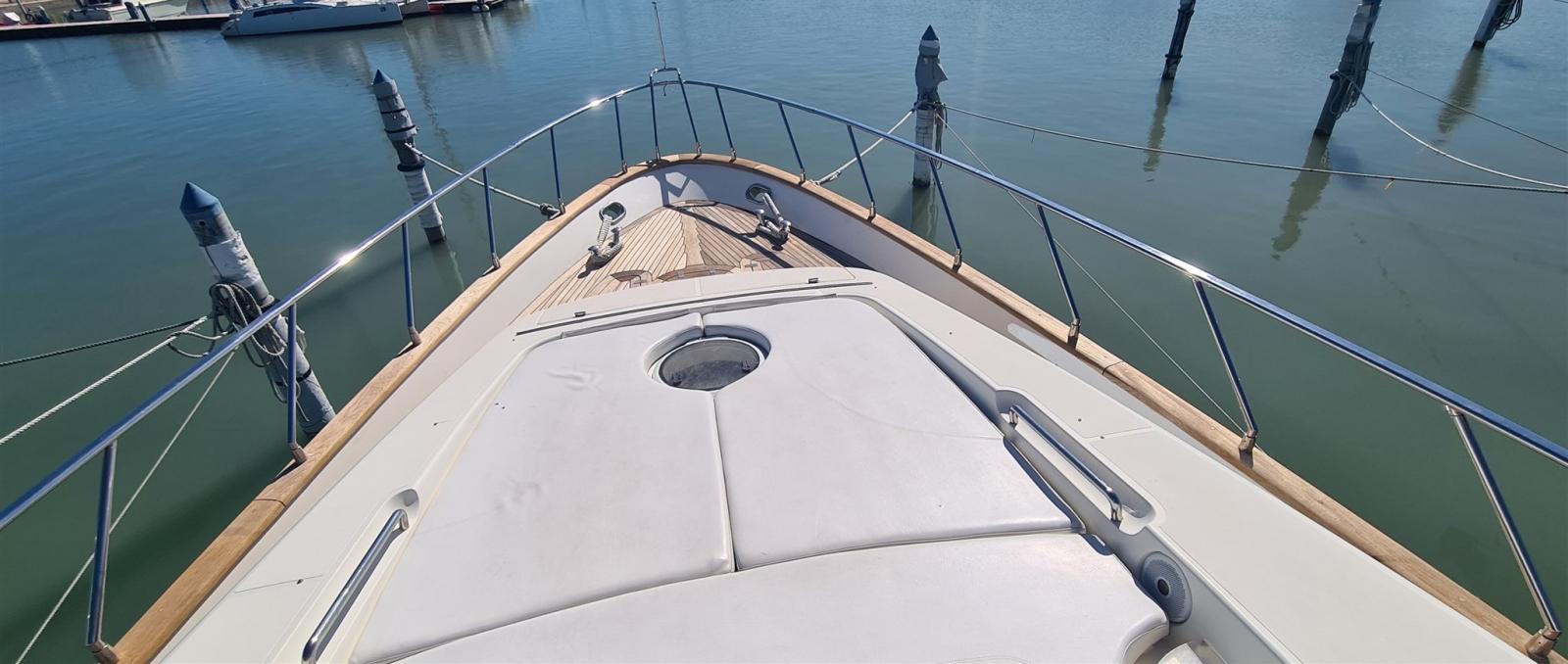azimut 80 flybridge