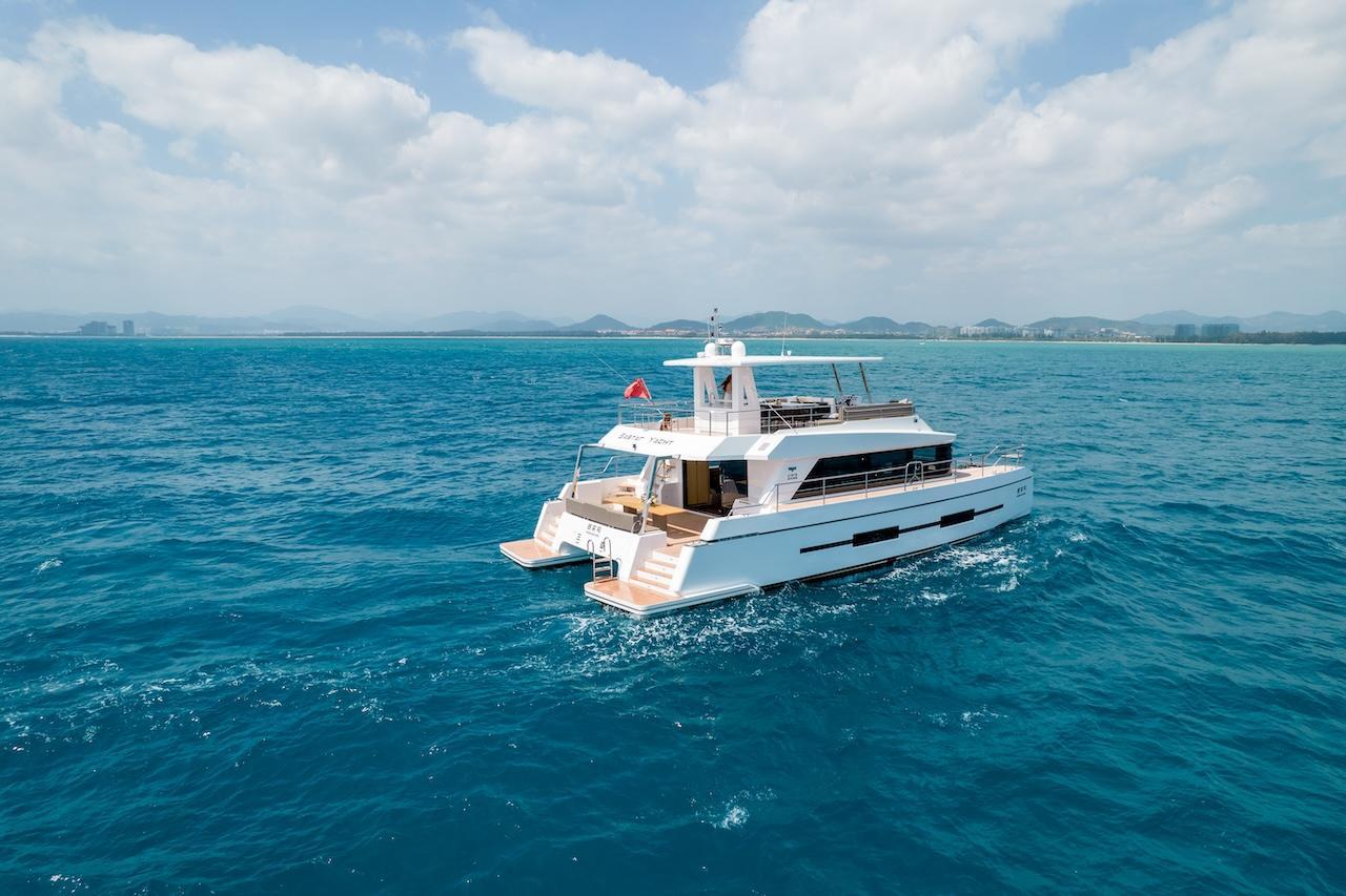 Catamaran Diamond Yachts EF56