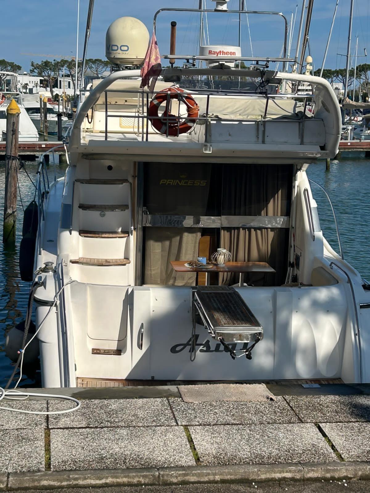 princess yachts 440 fly