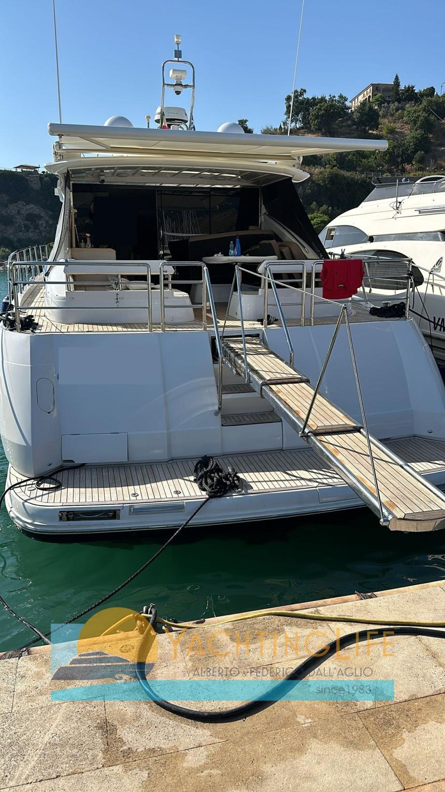princess yachts V 65