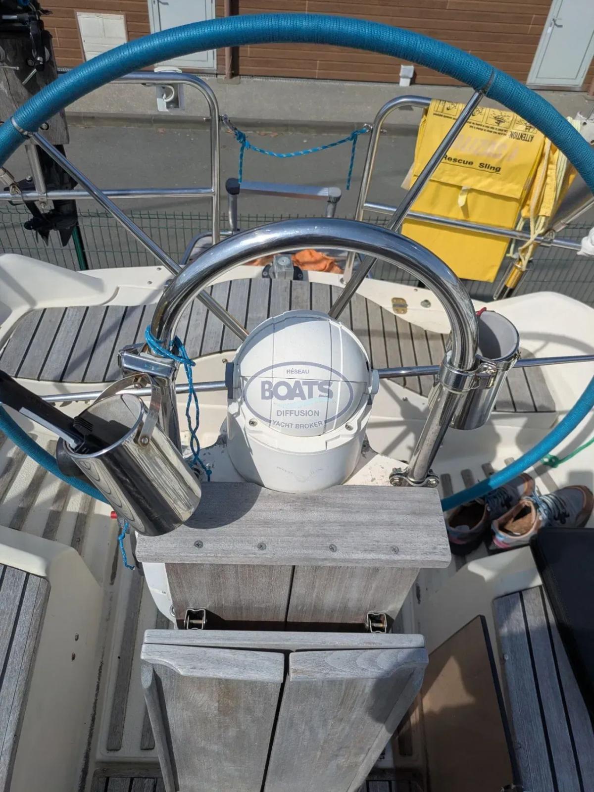 bavaria yachts 38