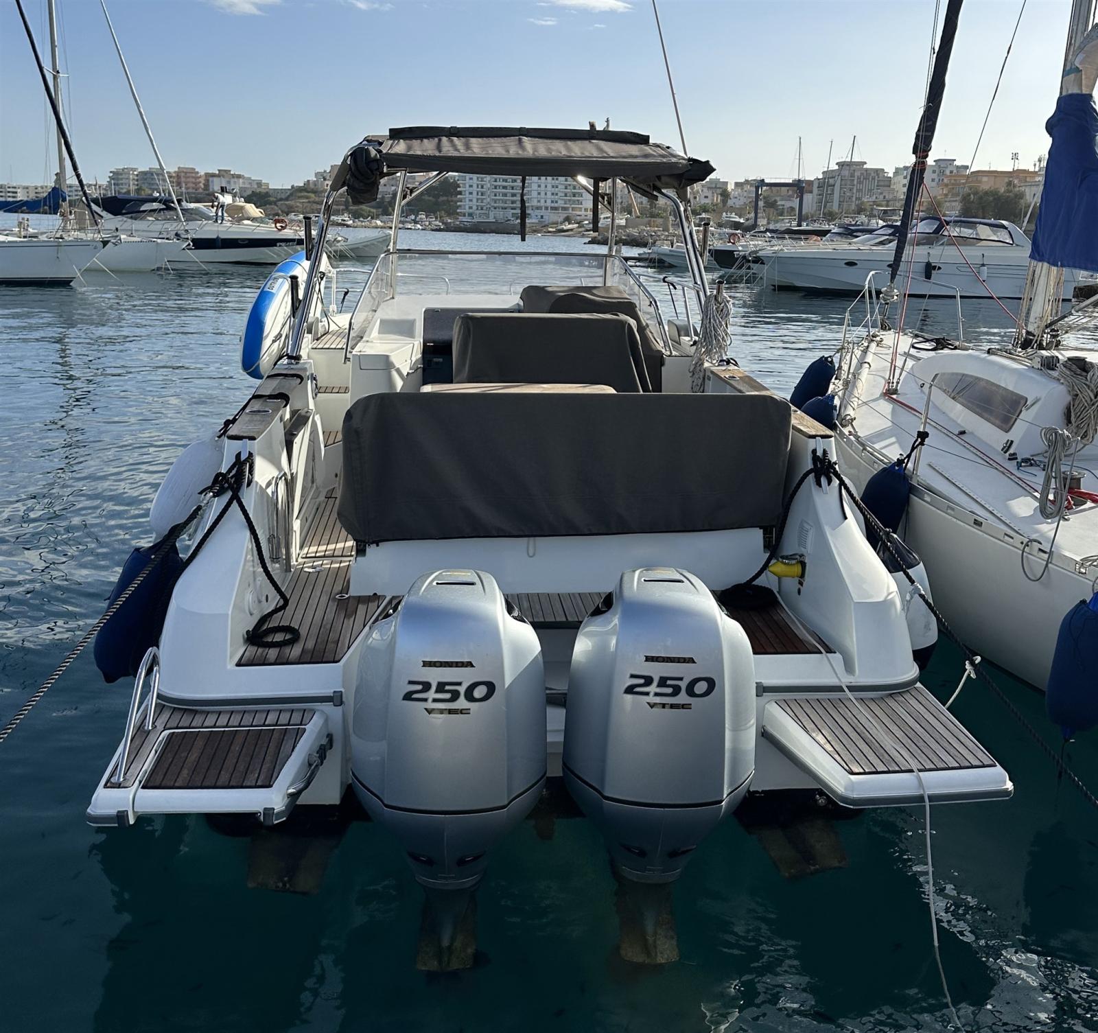beneteau Flyer 8.8 sundeck
