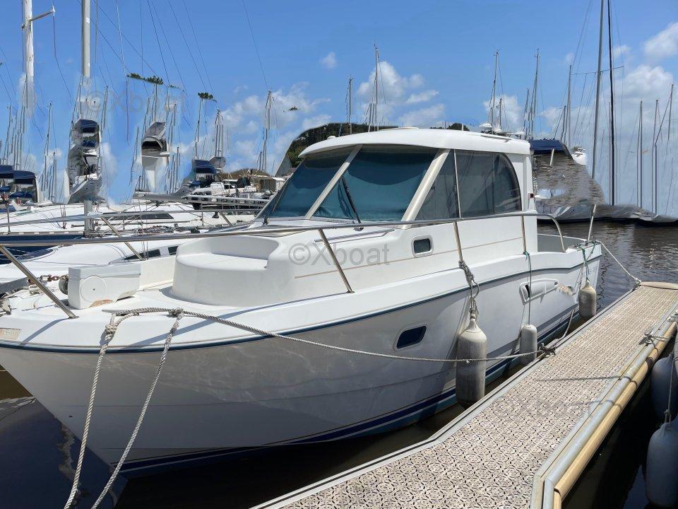 beneteau Antares 760