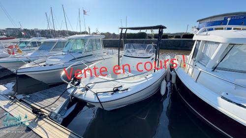 Jeanneau cap camarat 6.5 cc série 3