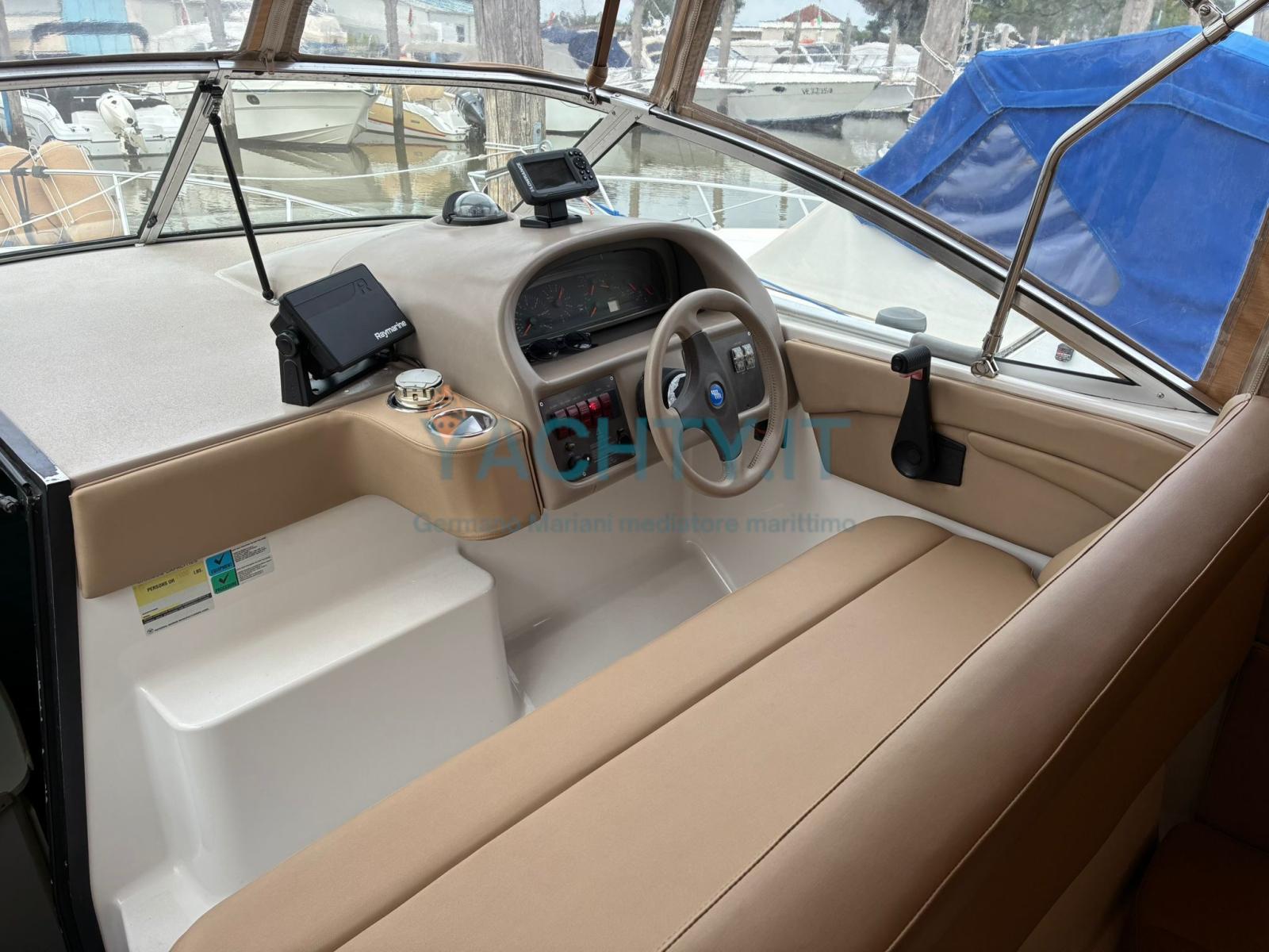 four winns Vista 258