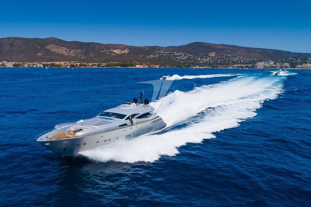 pershing 115