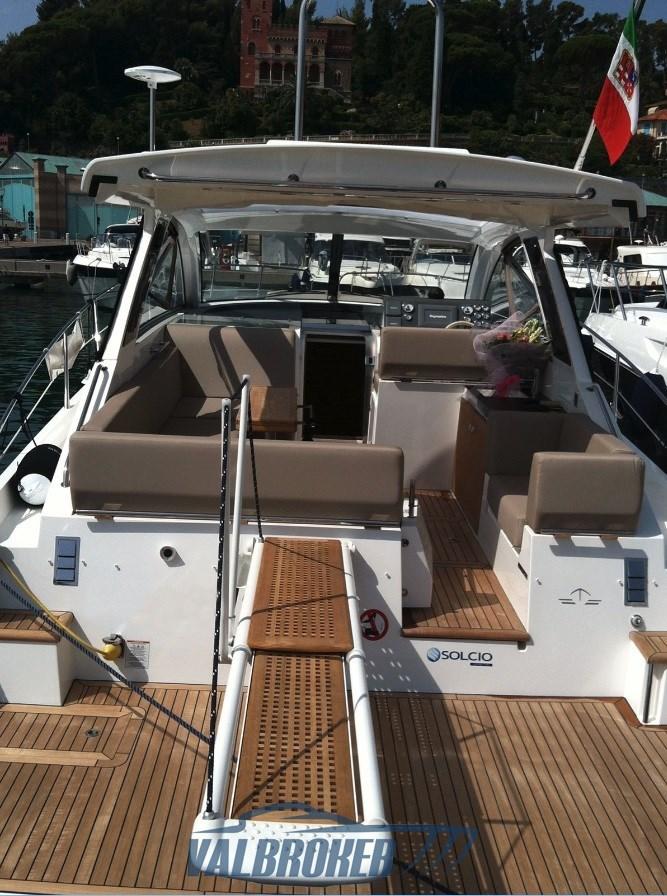 sealine Sc 35
